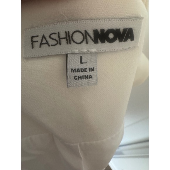 Fashion Nova White Vest Rhinestone Embellishment Bow Closure Womens L - Picture 5 of 5